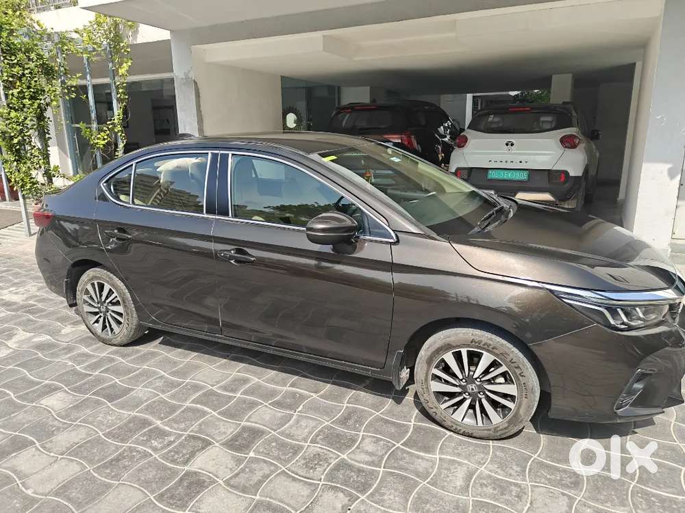 Honda City 1.5 V 2023