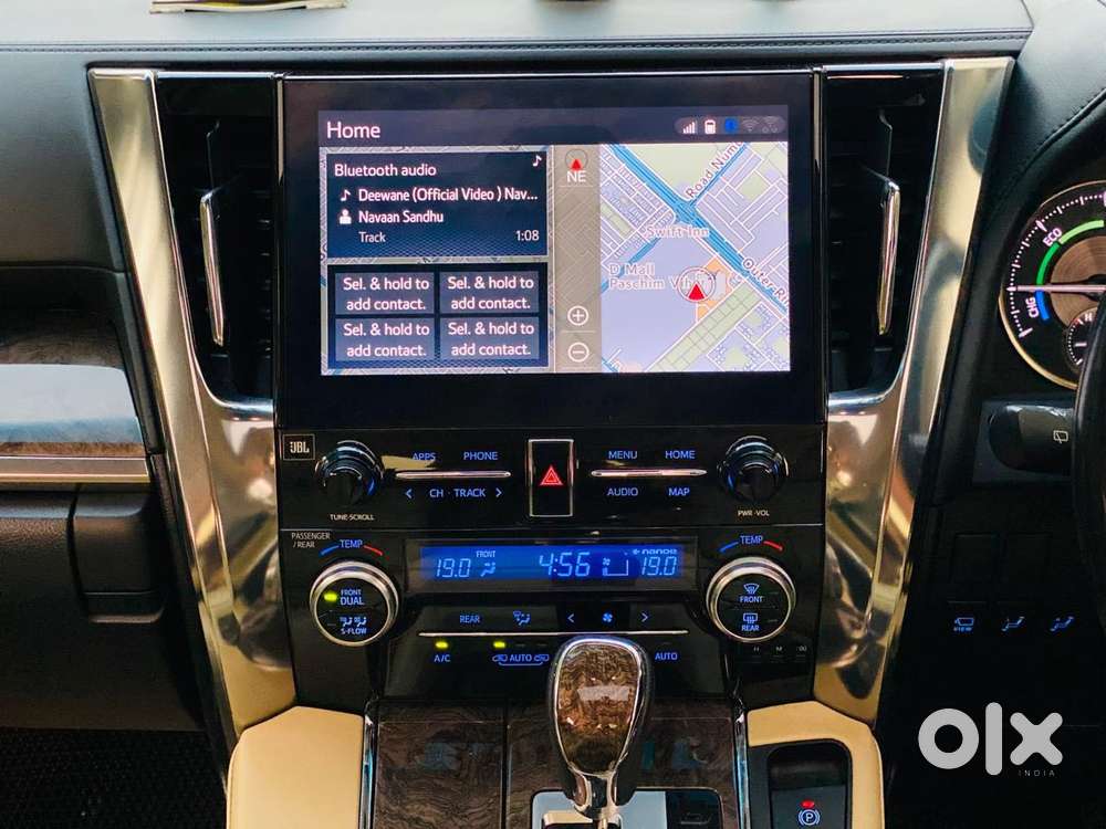 Toyota Vellfire Vip – Executive Lounge, 2023, Petrol