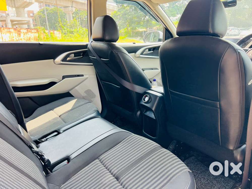 Kia Carens 1.4 Prestige 7 Str, 2024, Petrol