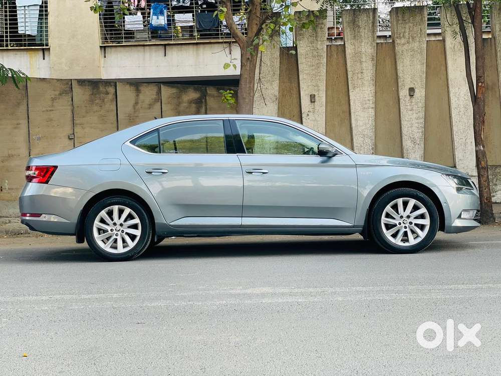 Skoda Superb L&k 2.0 Tdi At, 2017, Petrol