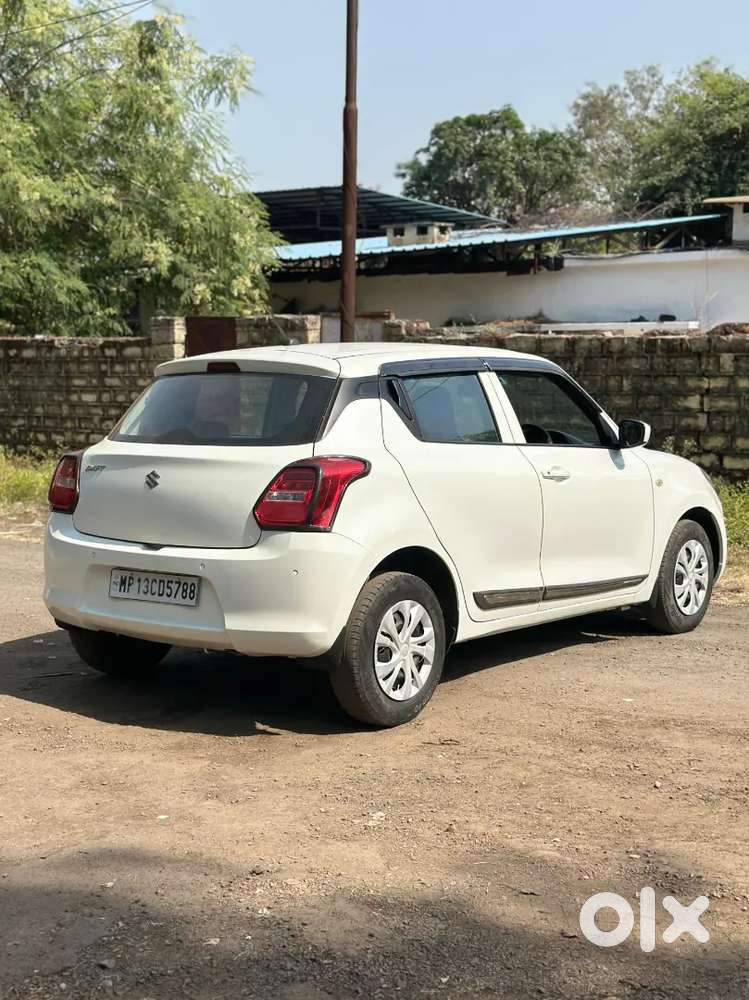 Maruti Suzuki Swift 2021 Petrol 33000 Km Driven