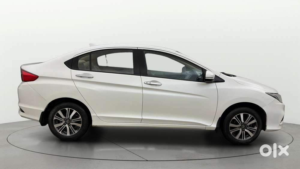 Honda City I-vtec V, 2020, Petrol