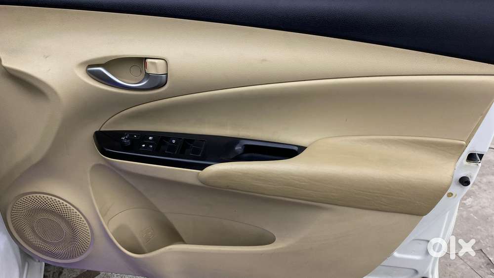 Toyota Yaris G Cvt, 2018, Petrol