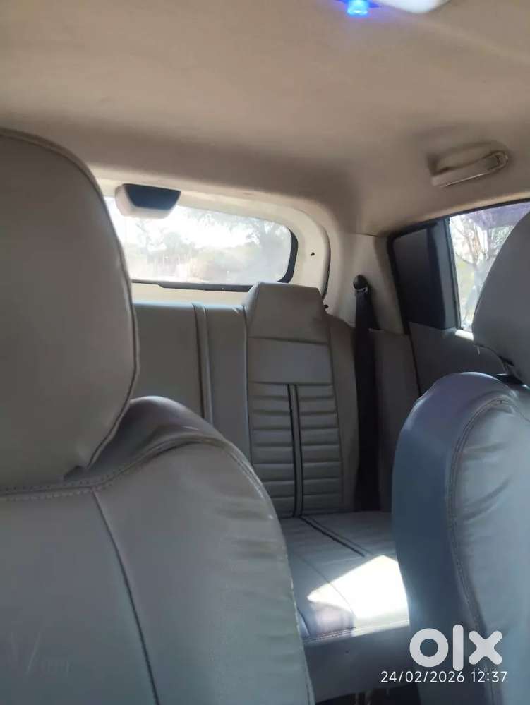 Mahindra Kuv 100 Model 2016 Second Owner Diesel