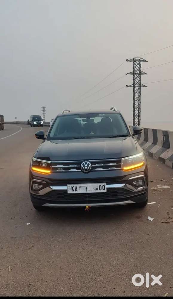 Volkswagen Taigun 2025 Petrol 12500 Km Driven