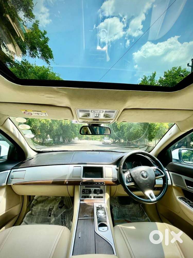 Jaguar Xf Petrol 2.0, 2015, Petrol