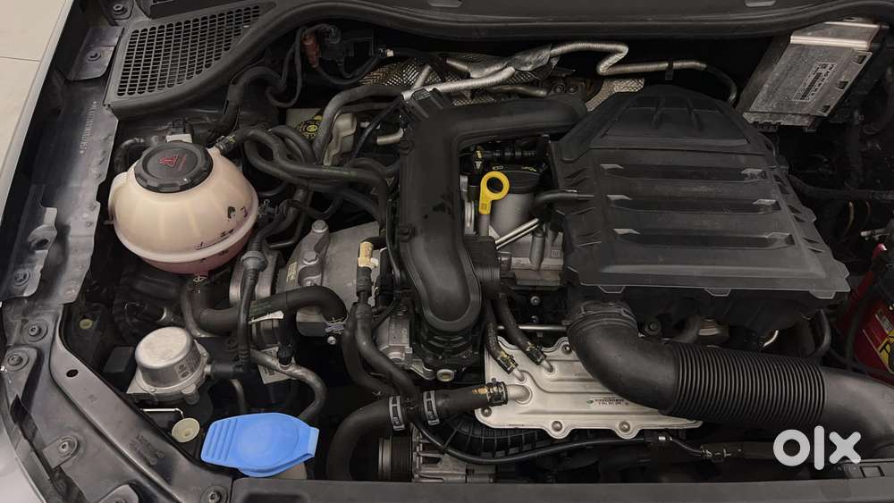 Volkswagen Vento 1.6 Highline, 2022, Petrol