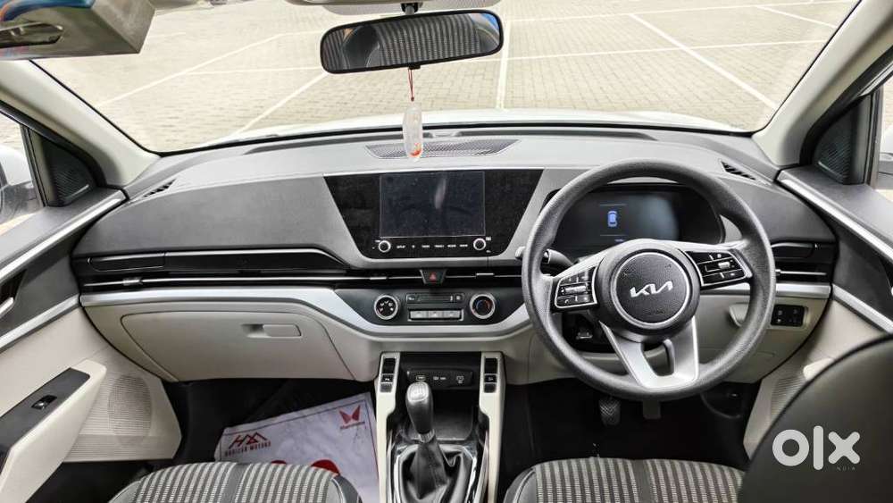 Kia Carens Prestige 1.5 Turbo Petrol Imt 7 Str, 2023, Petrol