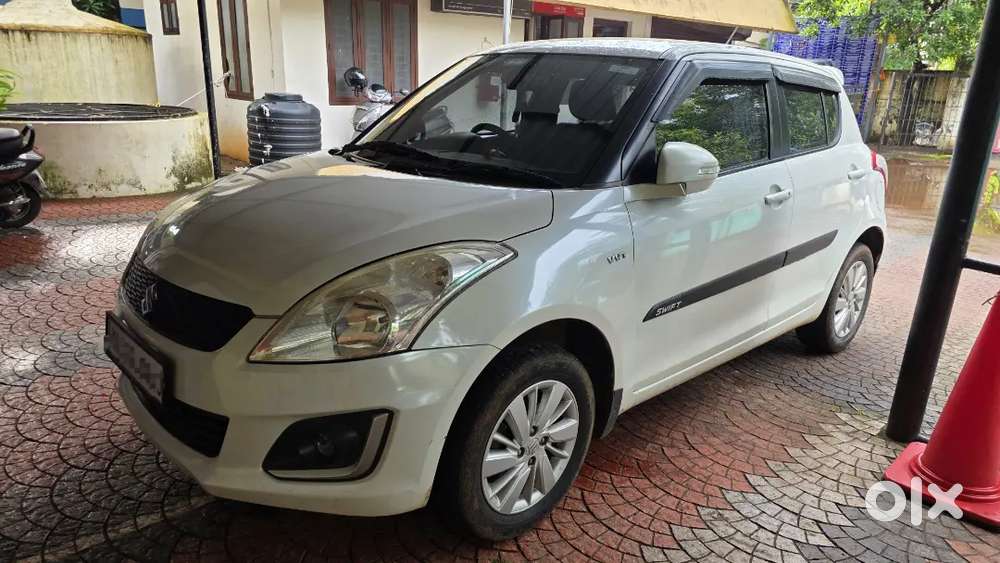 Full Option Petrol Perfect Condition