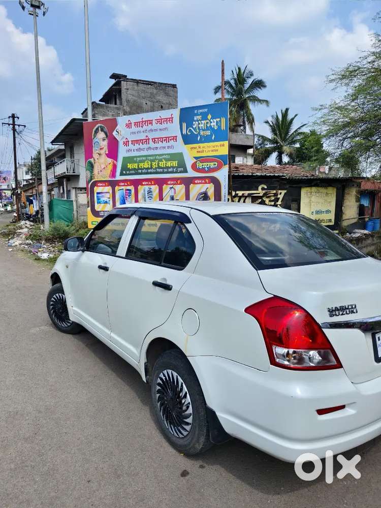 Maruti Suzuki Dzire 2011 Petrol Manual