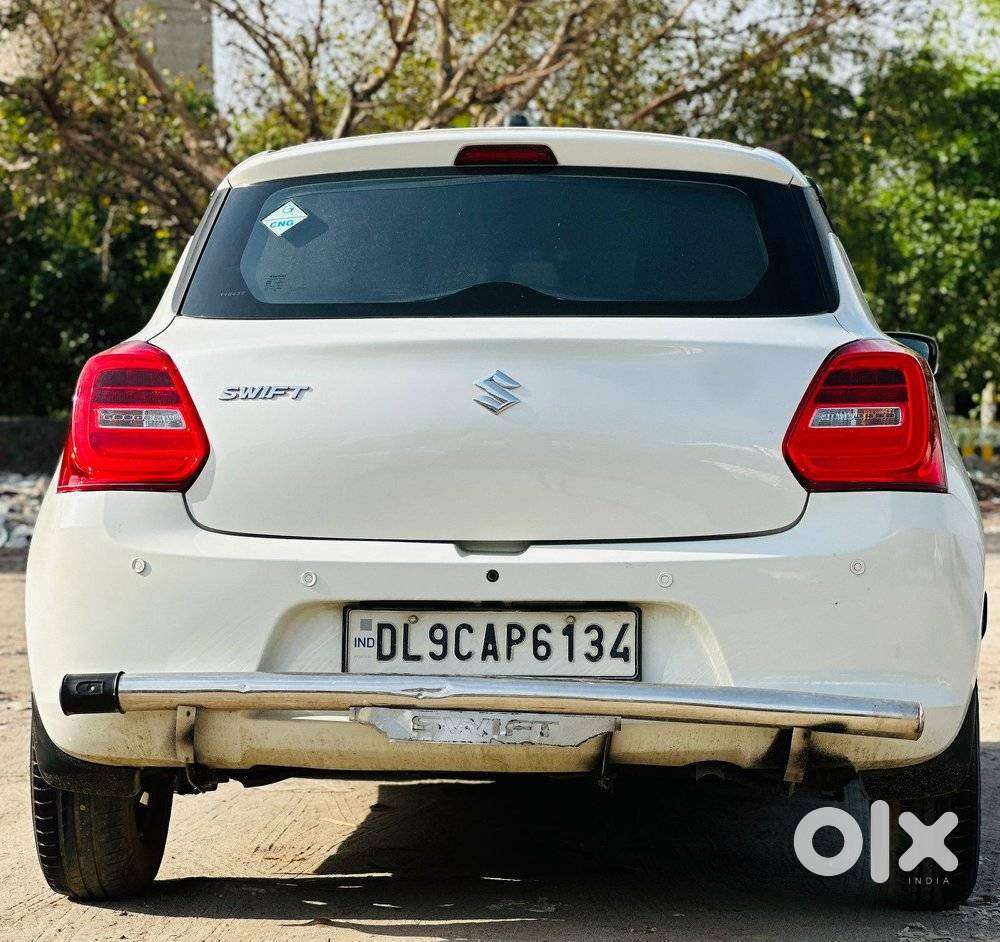 Maruti Suzuki Swift Vxi + Manual, 2018, Cng & Hybrids