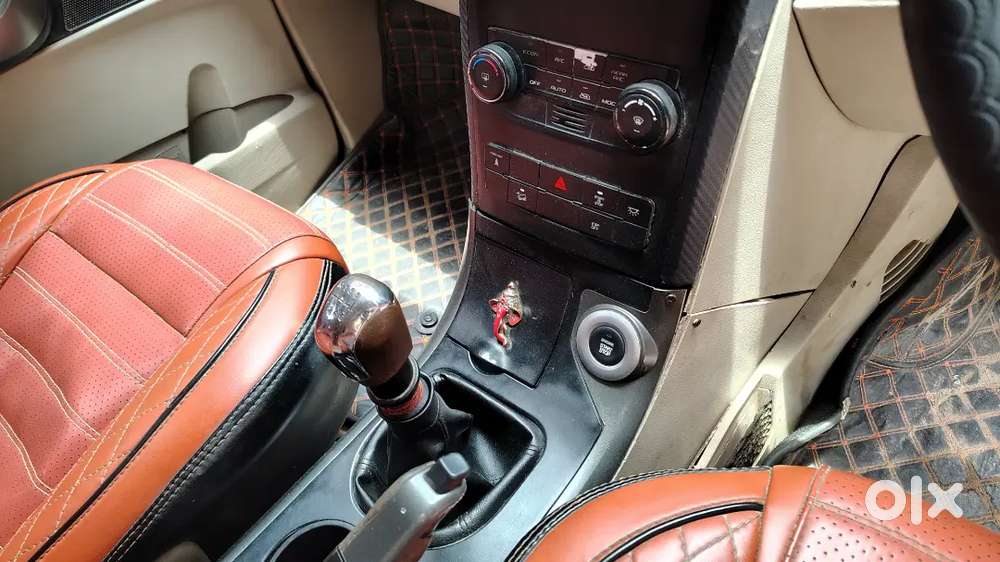 Mahindra Xuv500 2.2 Diesel 2015