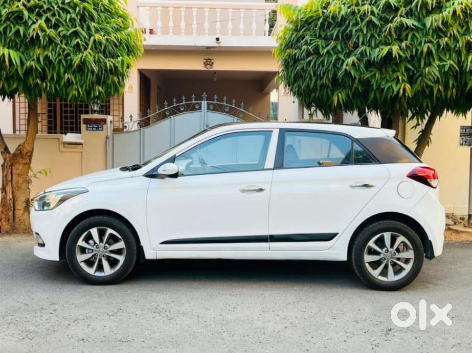 Hyundai Elite I20 1.4 Sportz (o) Crdi, 2015, Diesel