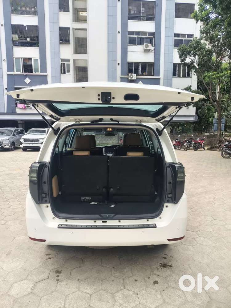 Toyota Innova Crysta [2020-ongoing] 2.4 Zx 7 Str, 2021, Diesel