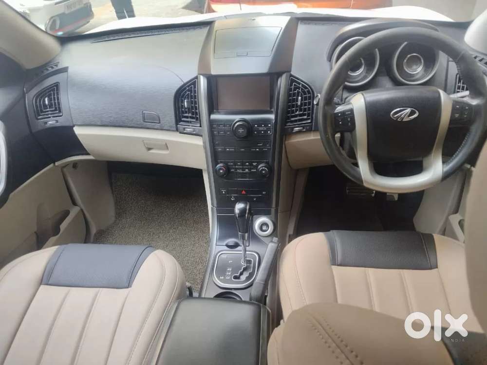 Mahindra Xuv500 At W10 Fwd, 2016, Diesel