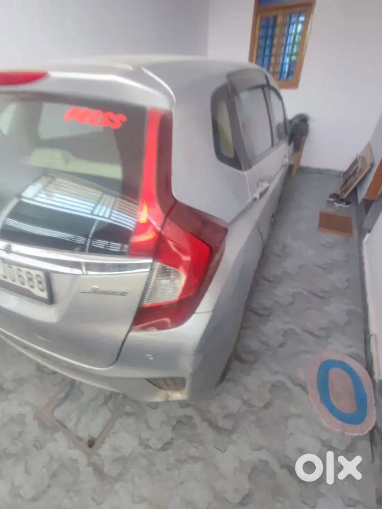 Honda Jazz V Automatic 2016