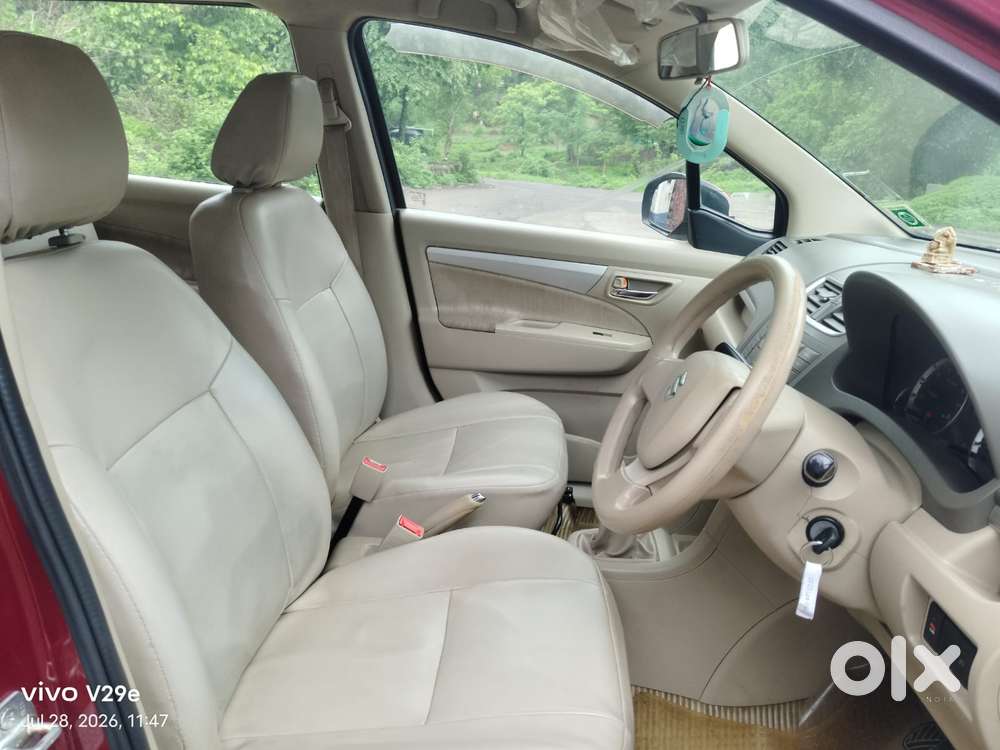 Maruti Suzuki Ertiga Vxi, 2012, Petrol