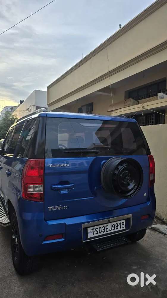 Mahindra Tuv 300 2015