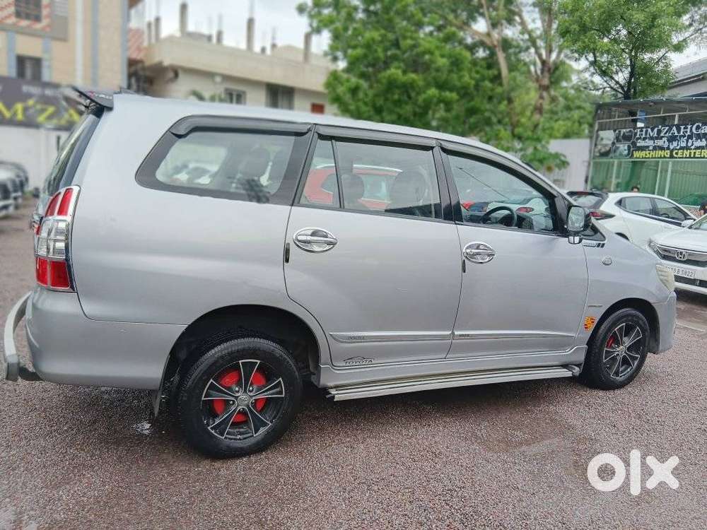 Toyota Innova 2.5 G (diesel) 7 Seater, 2015, Diesel