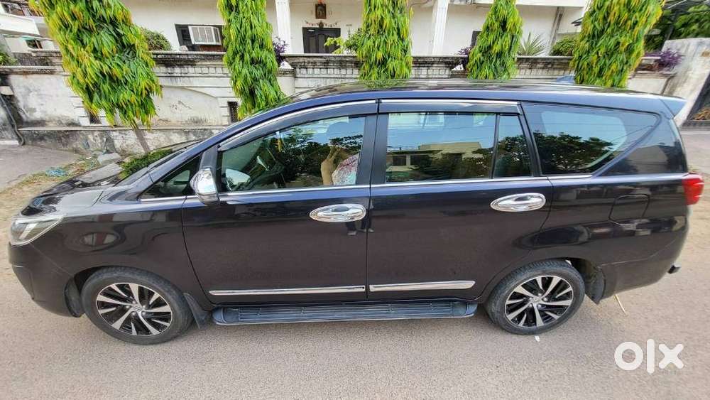 Toyota Innova Crysta [2020-ongoing] 2.4 Zx At 7 Str, 2022, Diesel