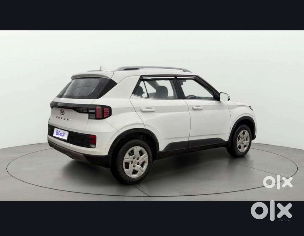 Hyundai Venue Petrol Sx Top Model 2023 With Sunroof