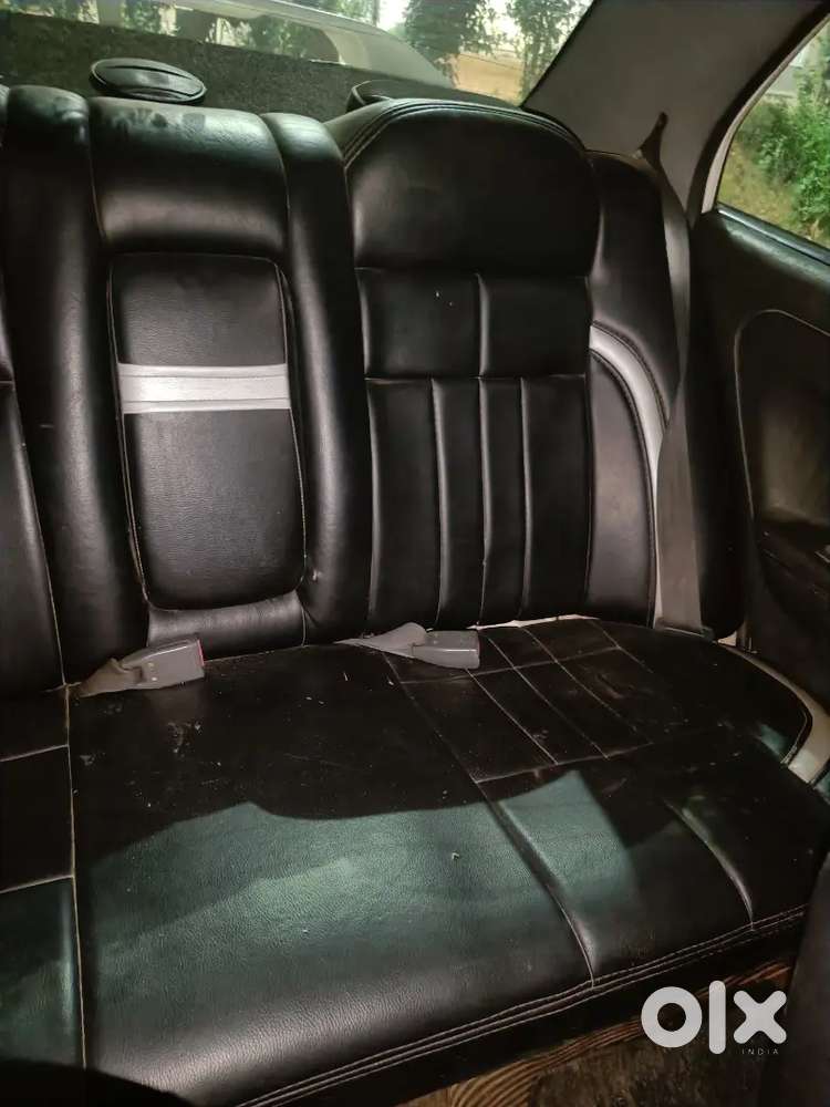 Mitsubishi Lancer 1.8 Lxi 2000