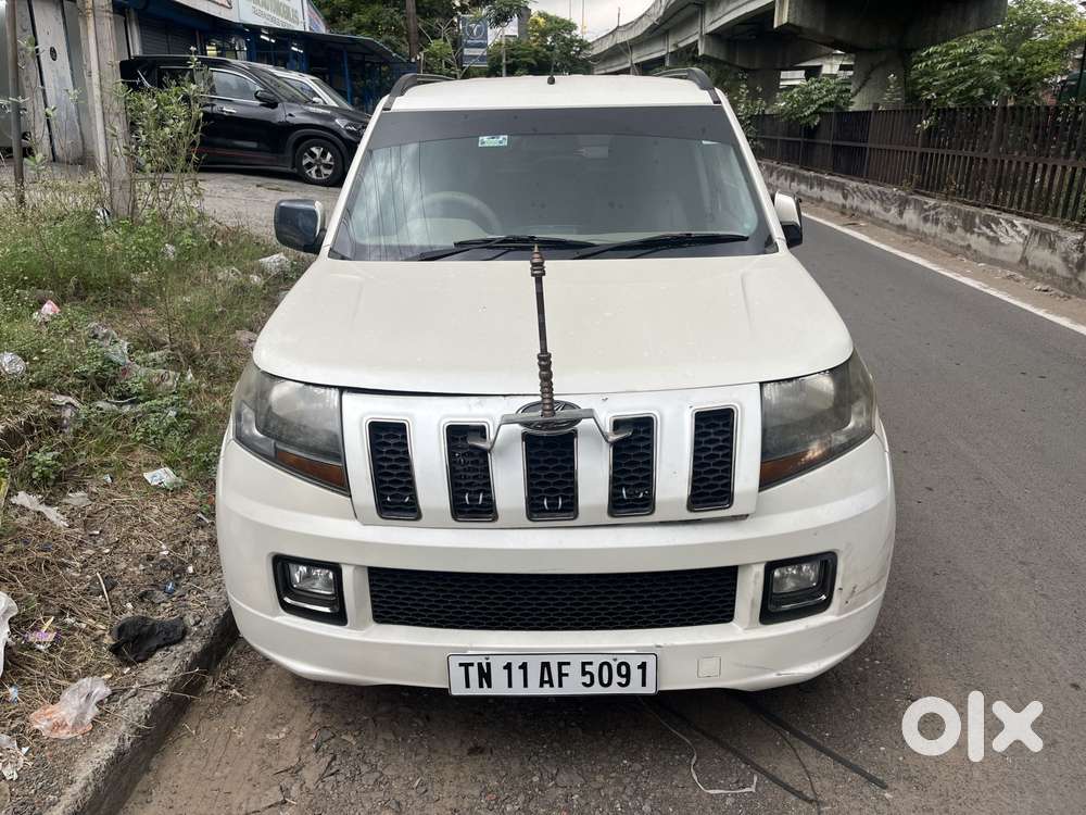 Mahindra Tuv 300 T10, 2018, Diesel