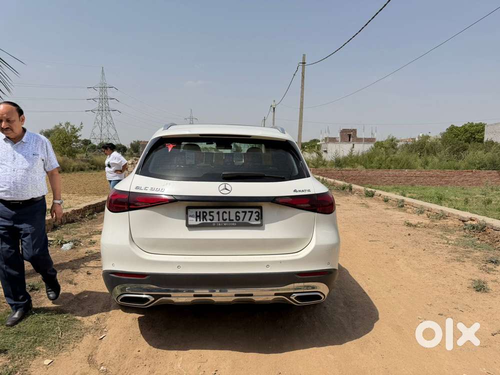 Mercedes-benz Glc Class 300 Celebration Edition, 2023, Petrol