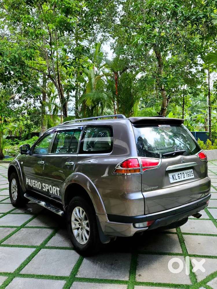 Mitsubishi Pajero Sport 2.5 Manual, 2012, Diesel