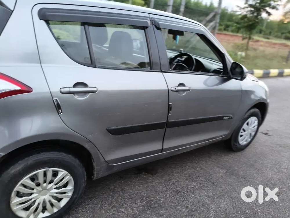 Maruti Suzuki Swift 2014 Manual Petrol