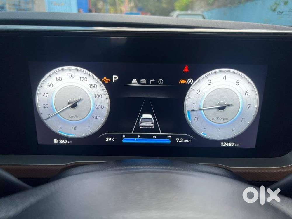 Hyundai Alcazar 2.0 Signature (o) Petrol At 7 Str, 2024, Petrol