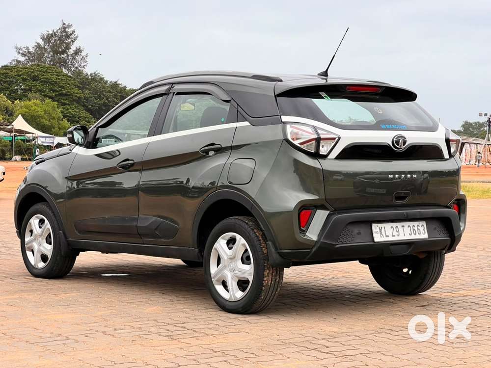 Tata Nexon 1.5 Revotorq Xm (s), 2021, Diesel