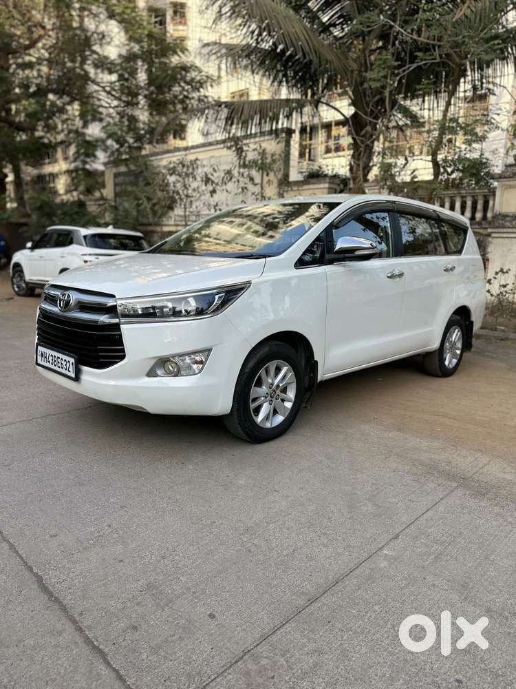 Toyota Innova Crysta