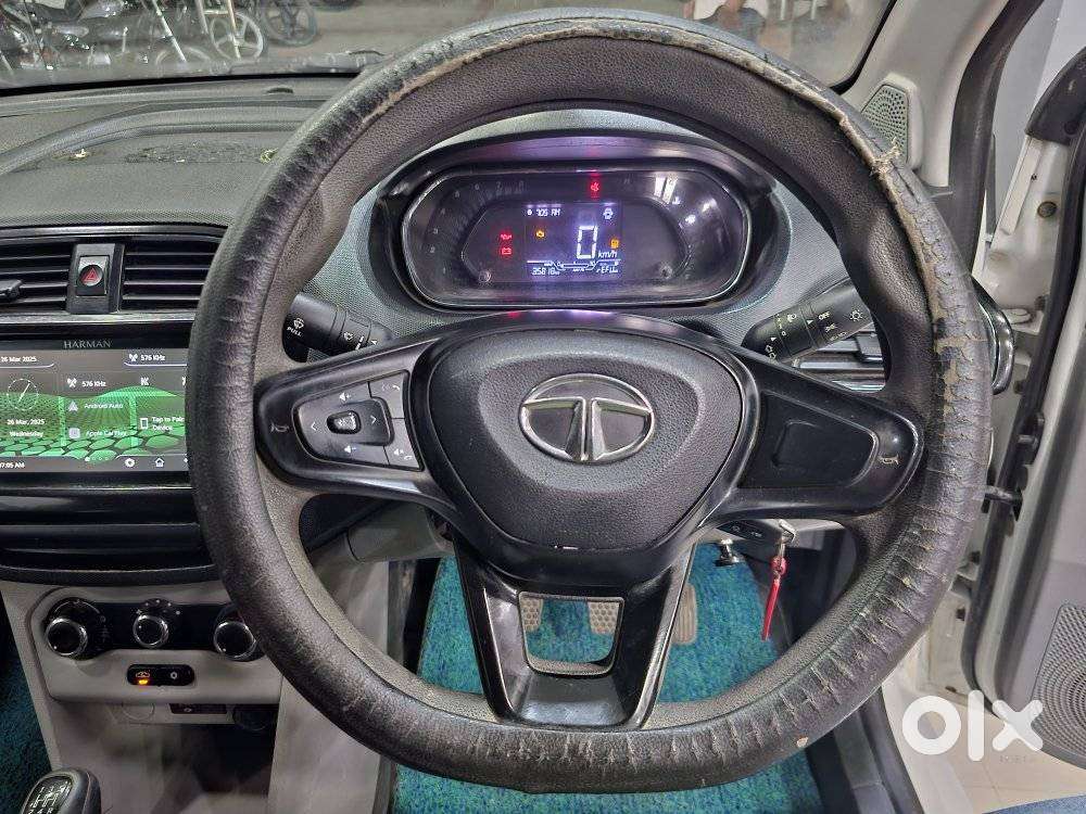 Tata Tiago 1.2 Revotron Xt (o), 2023, Petrol