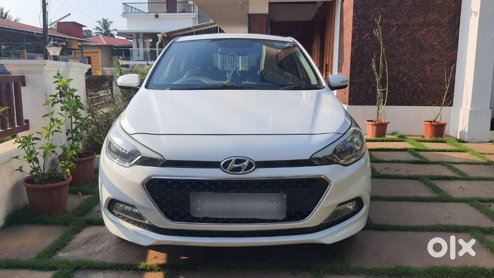 Hyundai Elite I20 Sportz (o) 1.2, 2015, Petrol