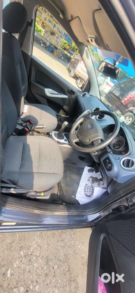 Ford Figo 1.2p Titanium Mt, 2013, Petrol