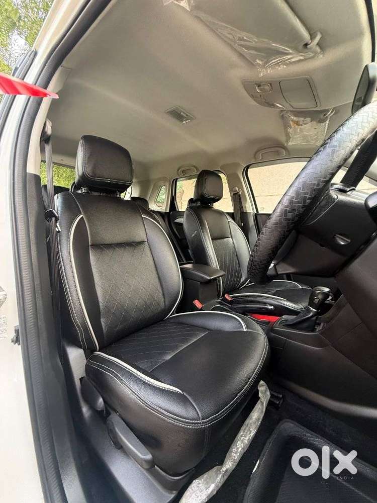 Maruti Suzuki Vitara Brezza 1.5 Zxi At, 2022, Petrol