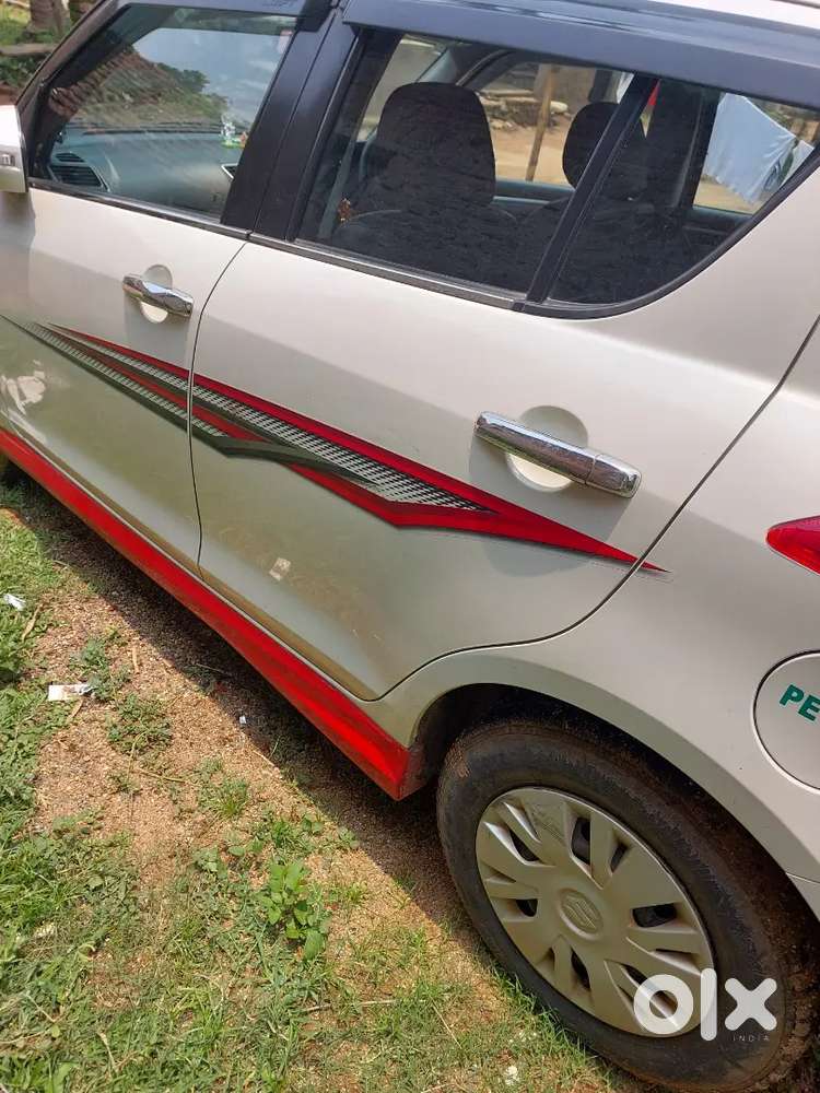 Maruti Suzuki Swift 2016 Petrol 41000 Km Driven