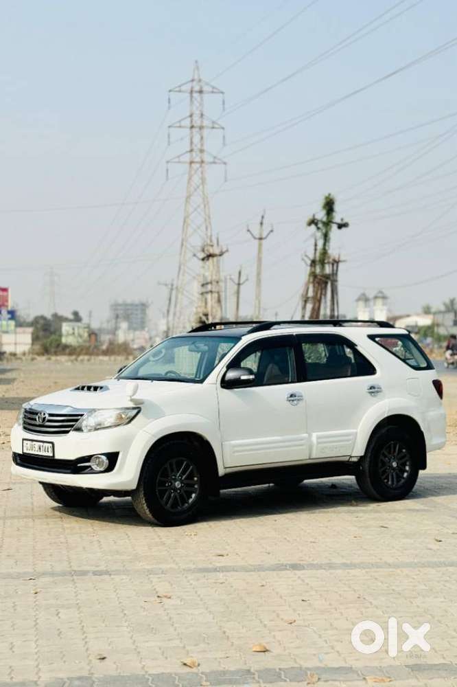 Toyota Fortuner 4x4 At, 2015, Diesel