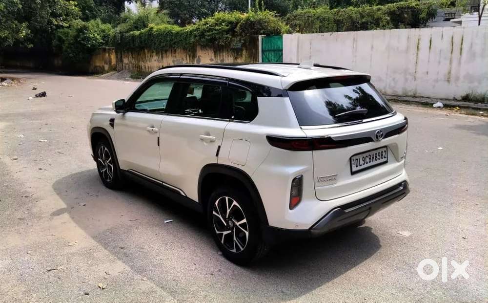 Toyota Urban Cruiser Hyryder 1.5 V Hybrid, 2025, Petrol