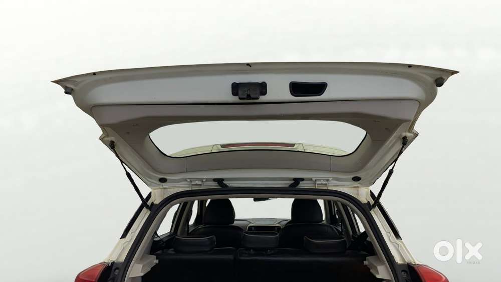 Mahindra Xuv300 W8, 2019, Petrol