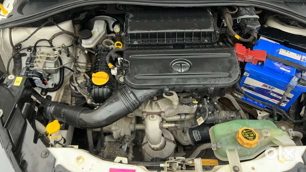 Tata Tiago 1.2 Revotron Xt Option, 2023, Petrol