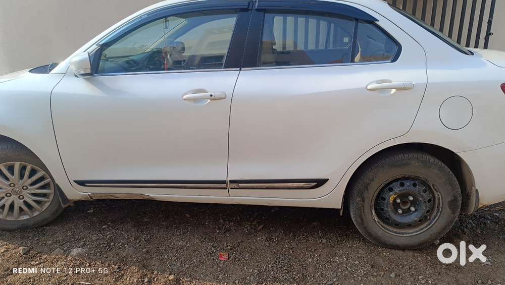 2023 Maruti Suzuki Dzire Petrol Manual
