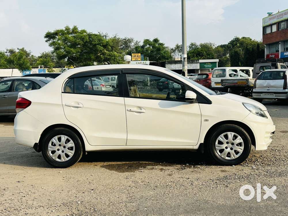 Honda Amaze S Mt I-vtec, 2015, Petrol