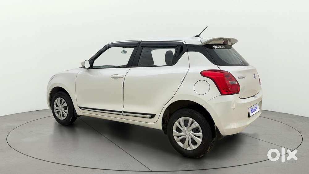 Maruti Suzuki Swift Vxi, 2021, Petrol