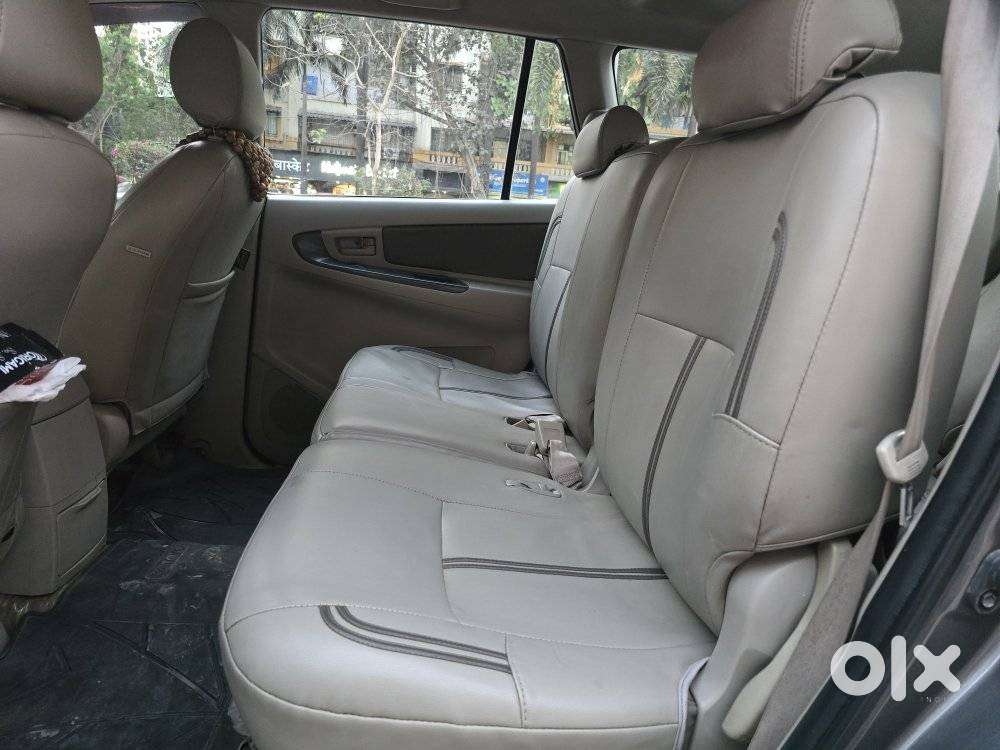 Toyota Innova 2.5 G (diesel) 8 Seater, 2013, Diesel