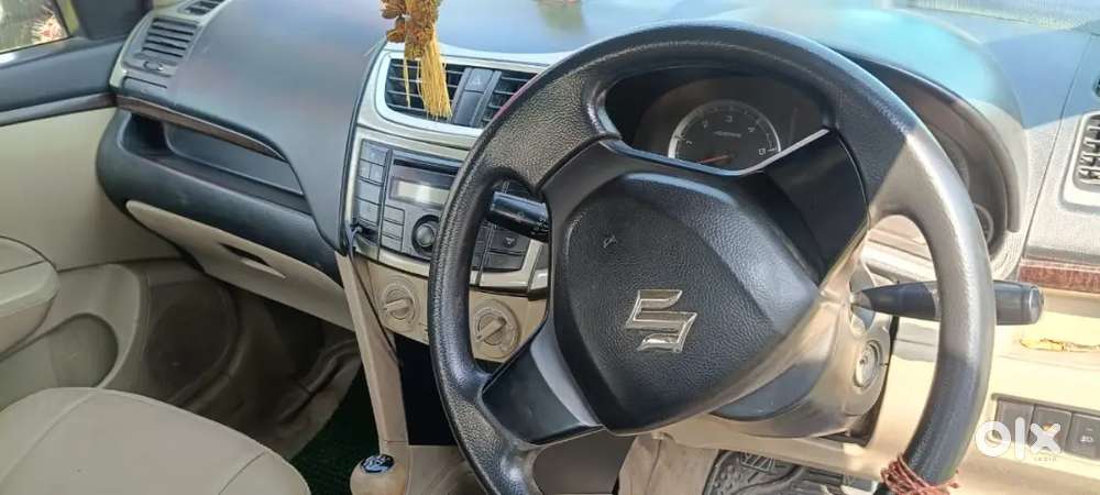 Maruti Suzuki Swift Dzire 2013 Diesel Well Maintained Officer Used Car