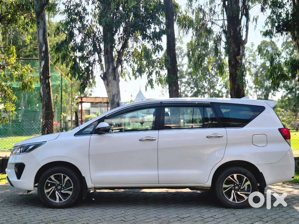 Toyota Innova Crysta 2.4 V, 2021, Diesel