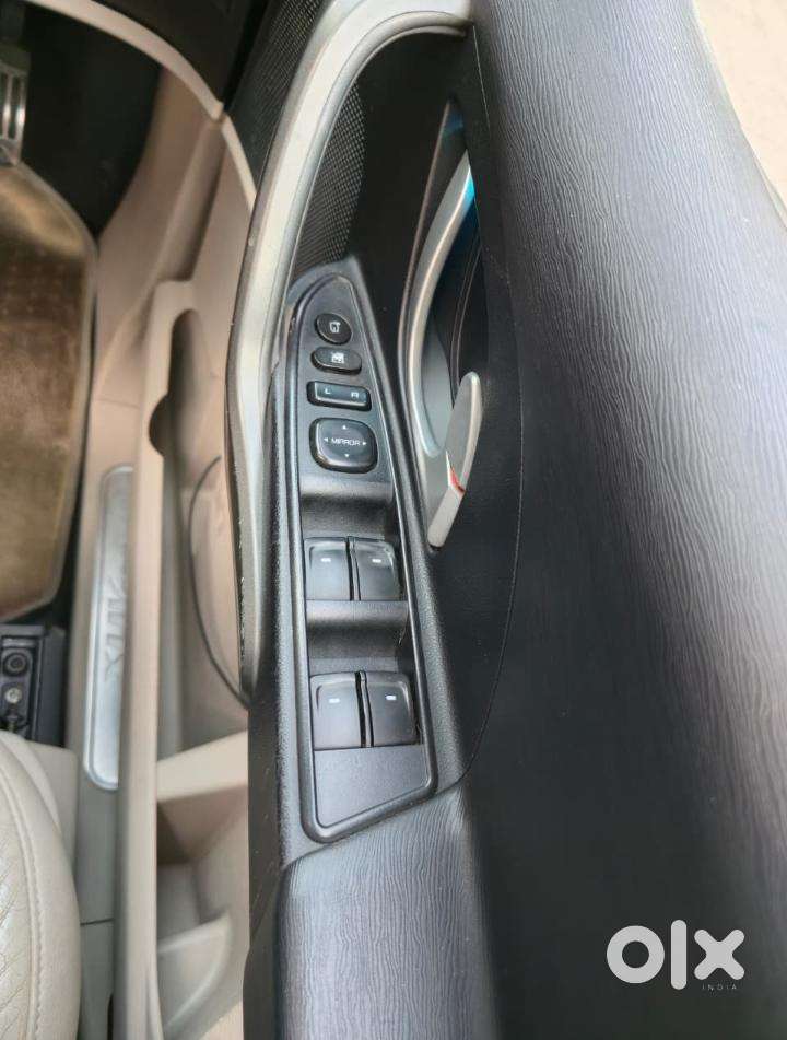 Mahindra Xuv500 2.2 W10, 2016, Diesel