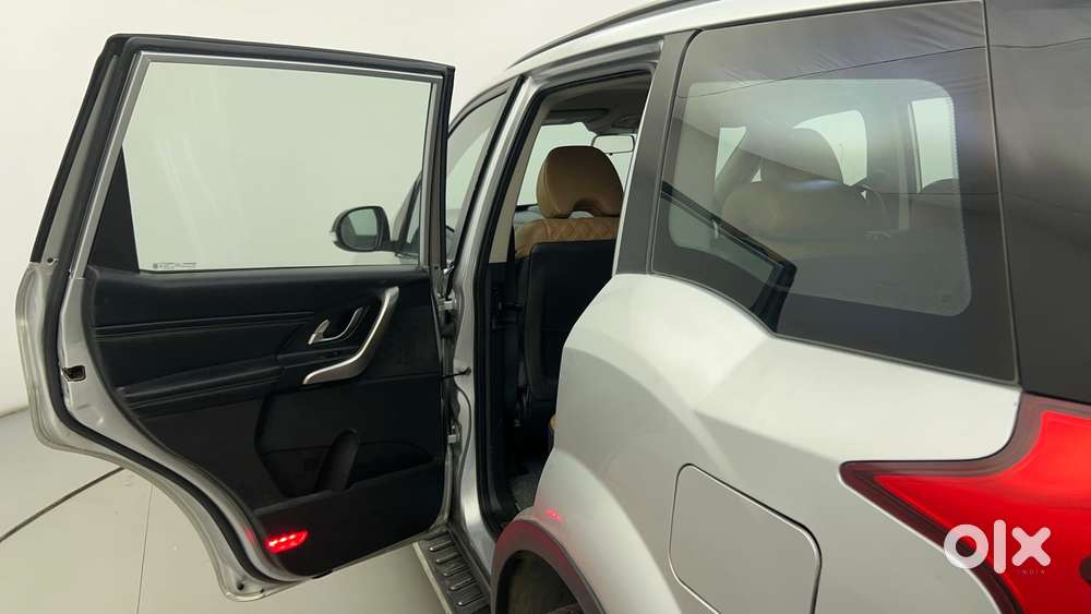 Mahindra Xuv500 W11 Option At, 2019, Diesel